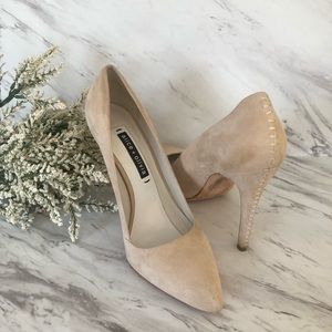 Alice + Olivia suede stiletto heels tan with creme 8.5